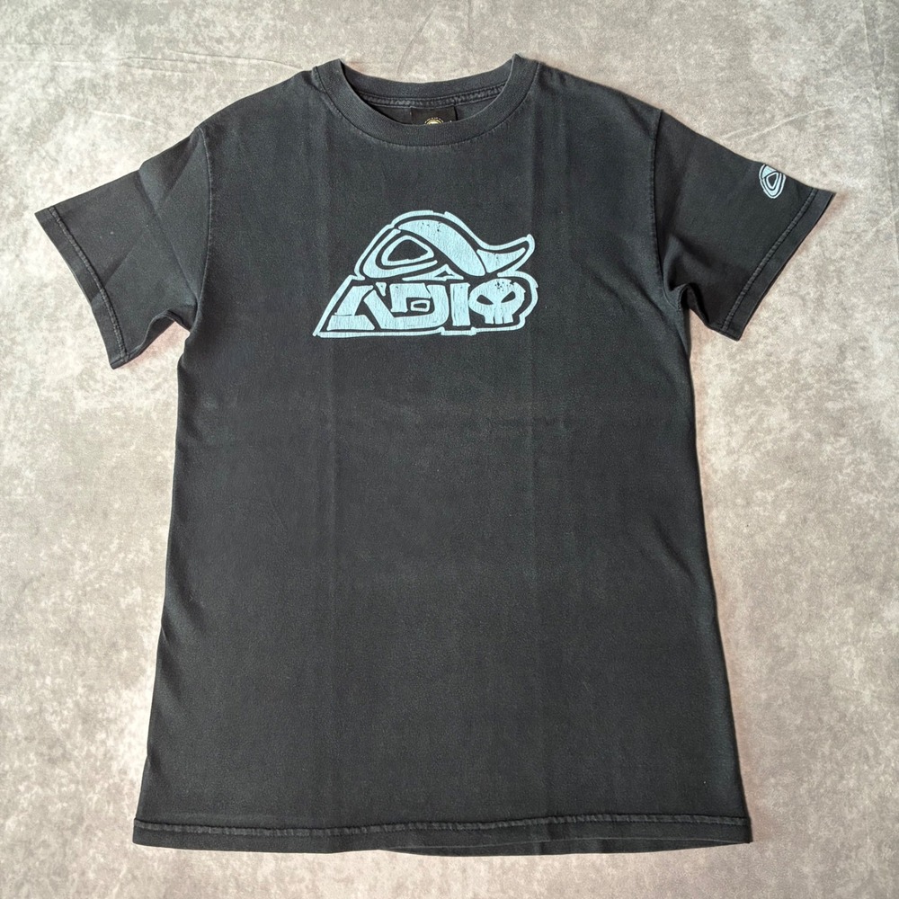 RARE Y2K Adio Footwear Skate T-Shirt faded Black Skull Logo Made in USA Small